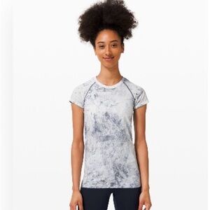 lululemon athletica White and Gray Marble-Print Swiftly Tee